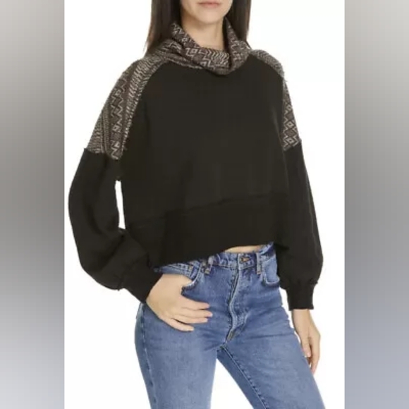 We The Free - At The Lodge Turtleneck Pullover Sweater Dark Combo - Picture 3 of 4